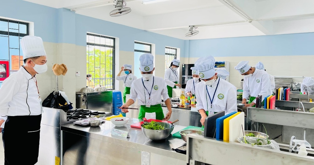 Description: C:UsersAromaDownloads8e1618b3535c9002c94d.jpg